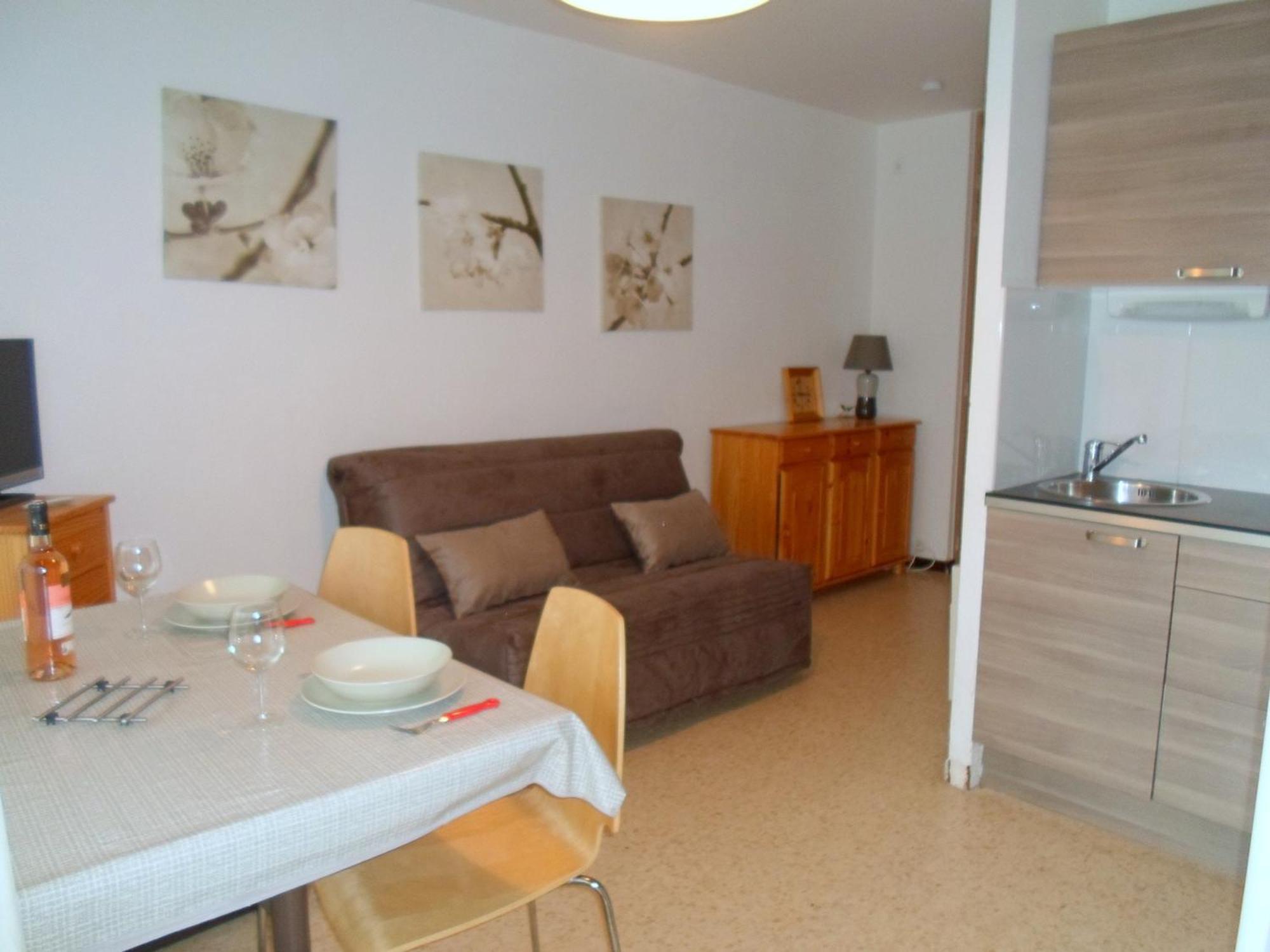 Appartement Avec Terrasse, Climatisation Et Animaux Admis, Proche Des Thermes - Fr-1-503-38 Balaruc-les-Bains Buitenkant foto